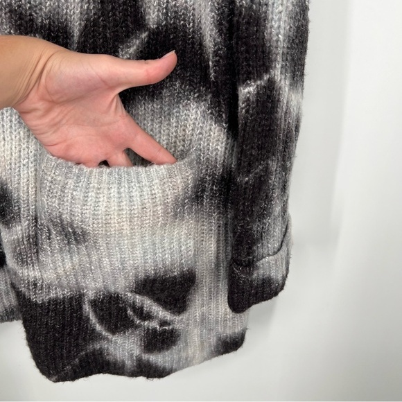 Anthropologie Avalon Tie Dye Long Line Knit Sweater Cardigan - Picture 4 of 7